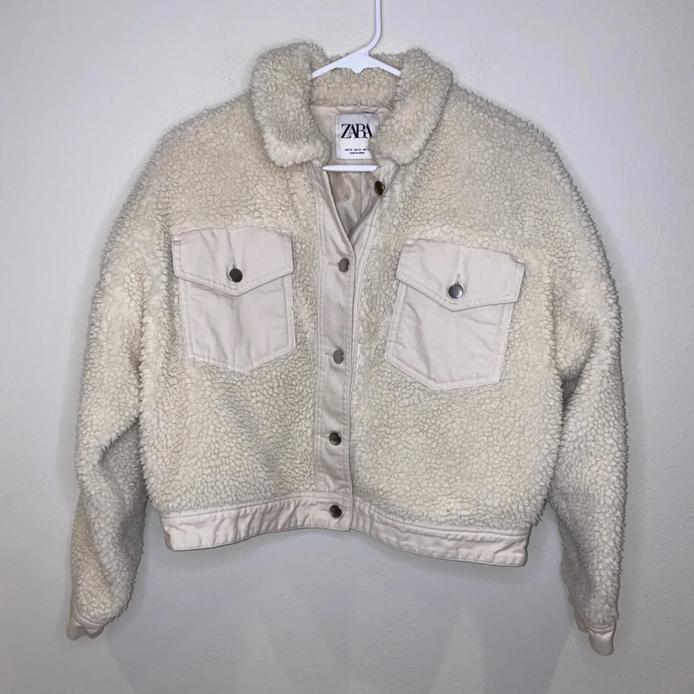 Zara Sherpa Jacket Size XS Cream Off White